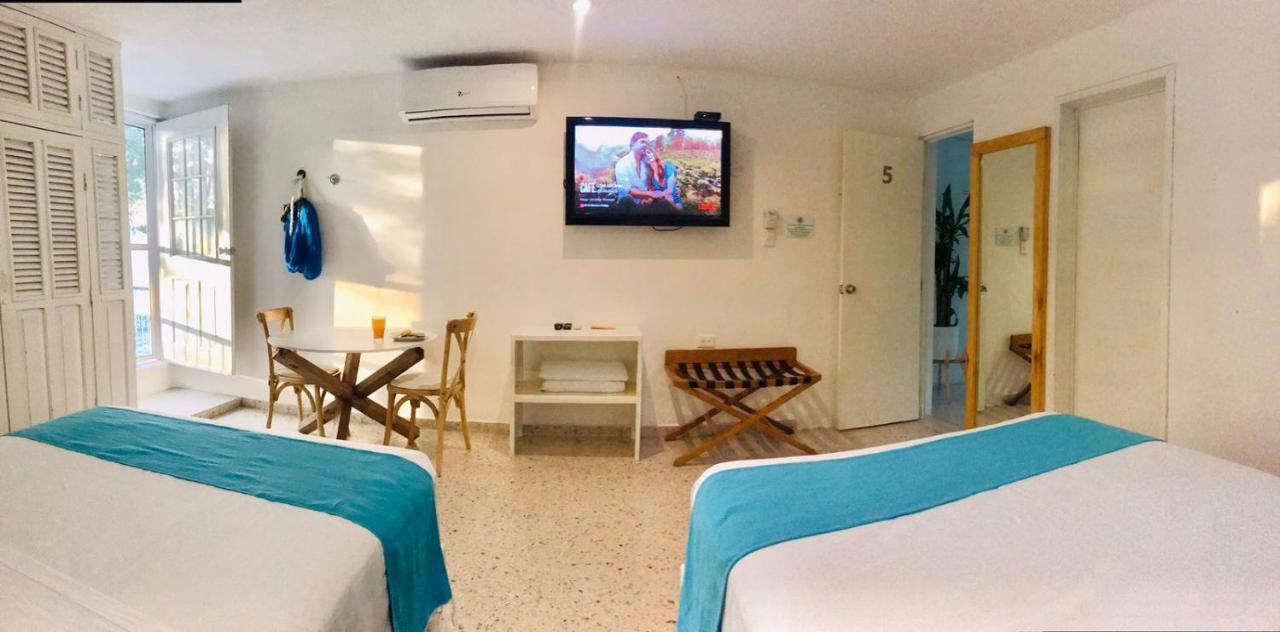 Hotel Downtown מרידה מראה חיצוני תמונה